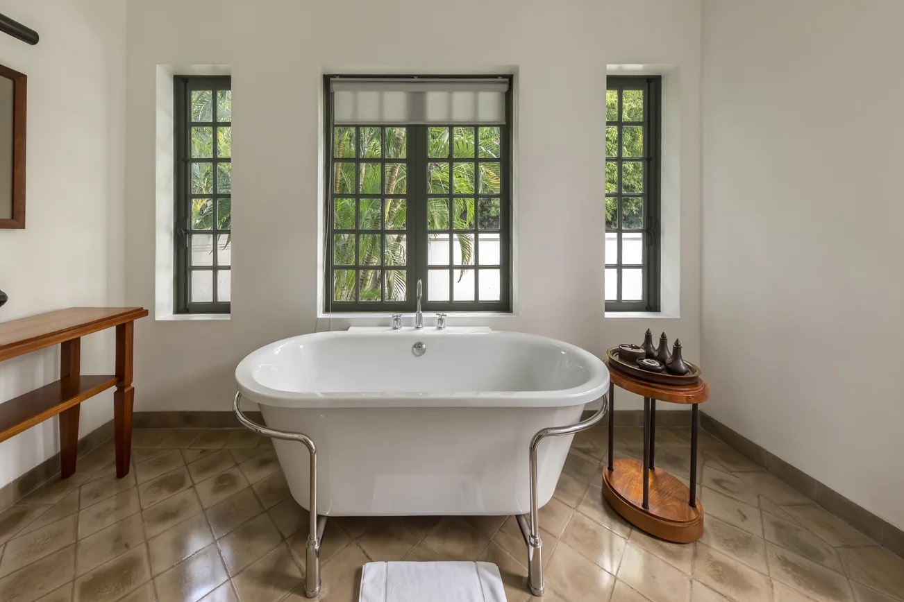 Bathroom Water Damage Cleanup in Port St. Lucie, FL
